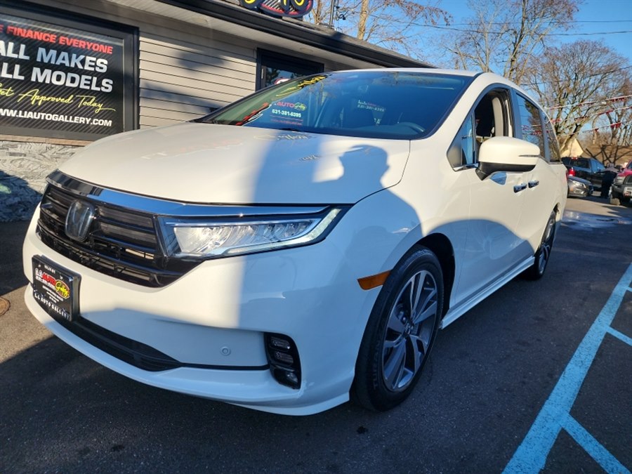 2023 Honda Odyssey Touring Auto, available for sale in Islip, New York | L.I. Auto Gallery. Islip, New York