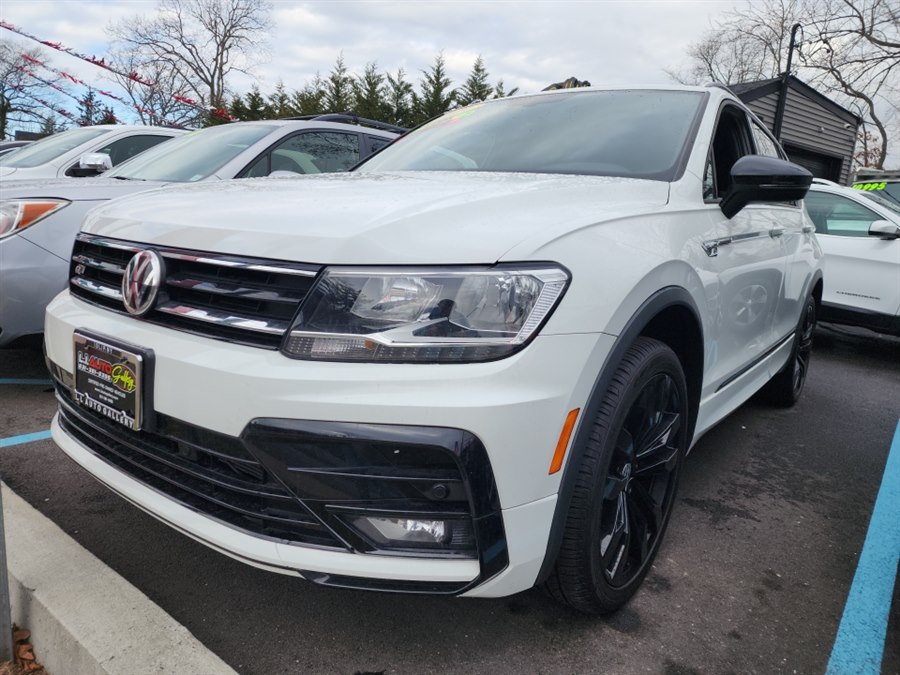 2021 Volkswagen Tiguan 2.0T SE R-Line Black 4MOTION, available for sale in Islip, New York | L.I. Auto Gallery. Islip, New York