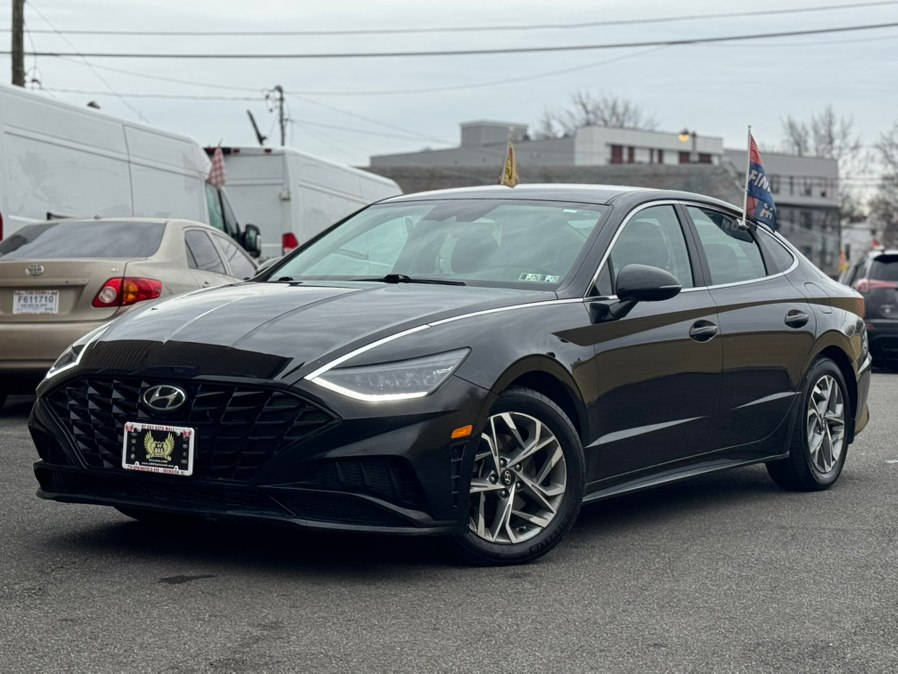 Used 2023 Hyundai Sonata in Irvington, New Jersey | RT 603 Auto Mall. Irvington, New Jersey