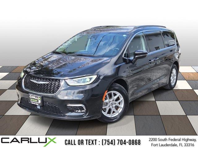 Used 2022 Chrysler Pacifica in Woodside, New York | Drive Central. Woodside, New York