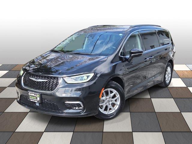 Used 2022 Chrysler Pacifica in Fort Lauderdale, Florida | CarLux Fort Lauderdale. Fort Lauderdale, Florida
