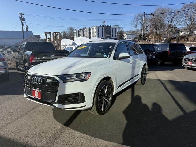 Used 2020 Audi Q7 in Stratford, Connecticut | Wiz Leasing Inc. Stratford, Connecticut