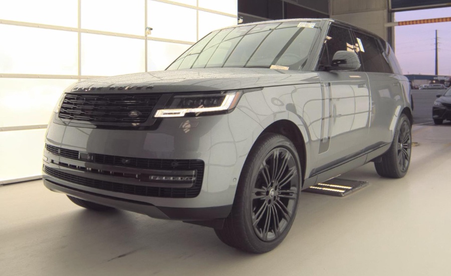 2024 Land Rover Range Rover P400 SE LWB 7 Seat, available for sale in Hillside, New Jersey | Euro Lux Auto. Hillside, New Jersey