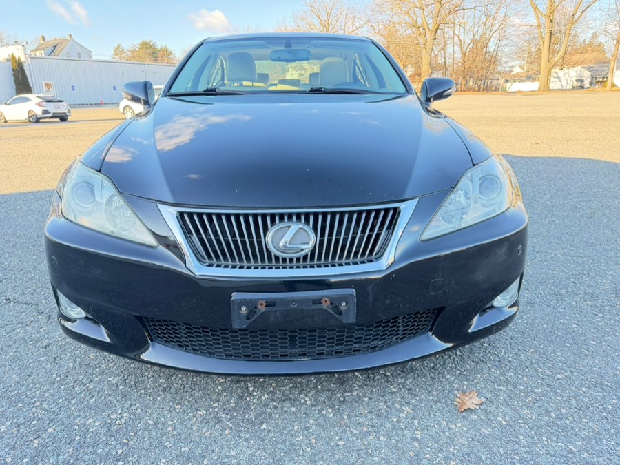 Used 2009 Lexus IS 250 in Springfield, Massachusetts | Auto Globe LLC. Springfield, Massachusetts