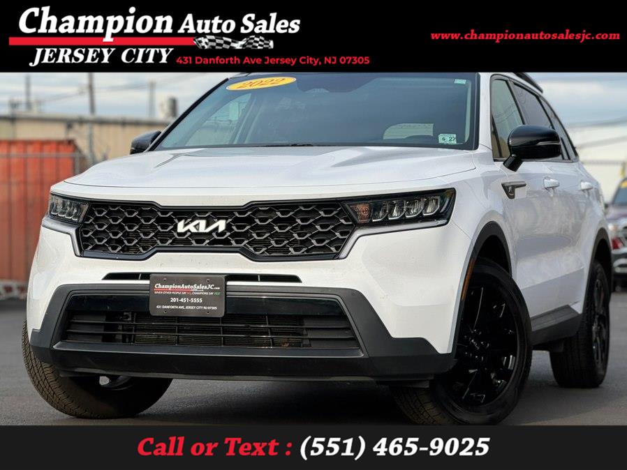 Used 2022 Kia Sorento in Jersey City, New Jersey | Champion Auto Sales. Jersey City, New Jersey
