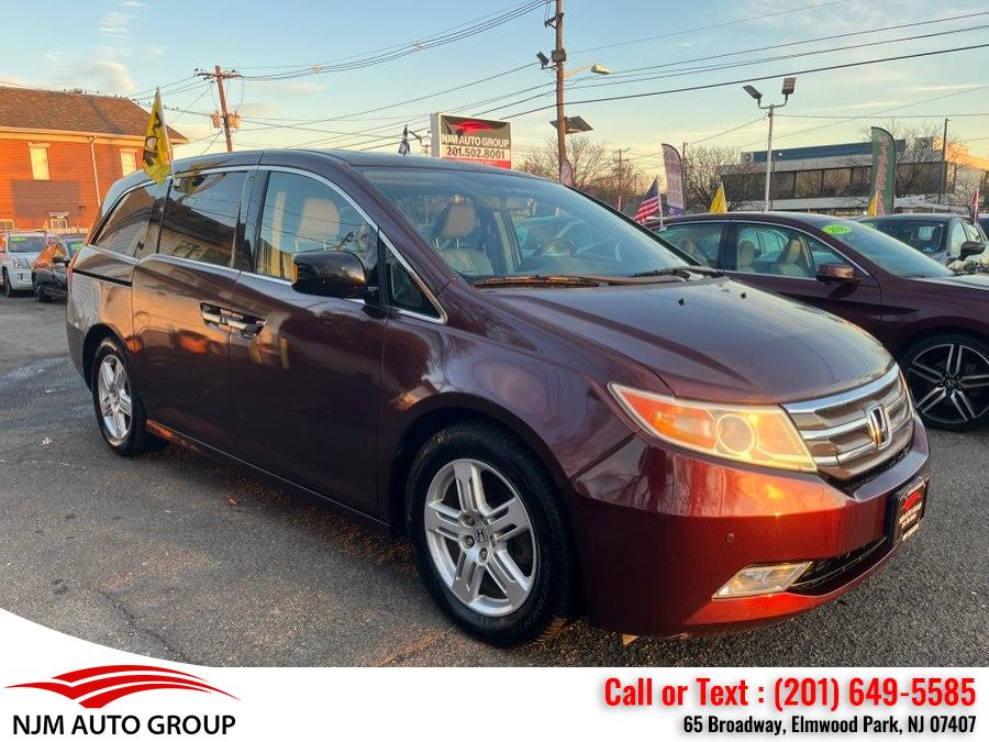 Used 2013 Honda Odyssey in Elmwood Park, New Jersey | NJM Auto Group. Elmwood Park, New Jersey