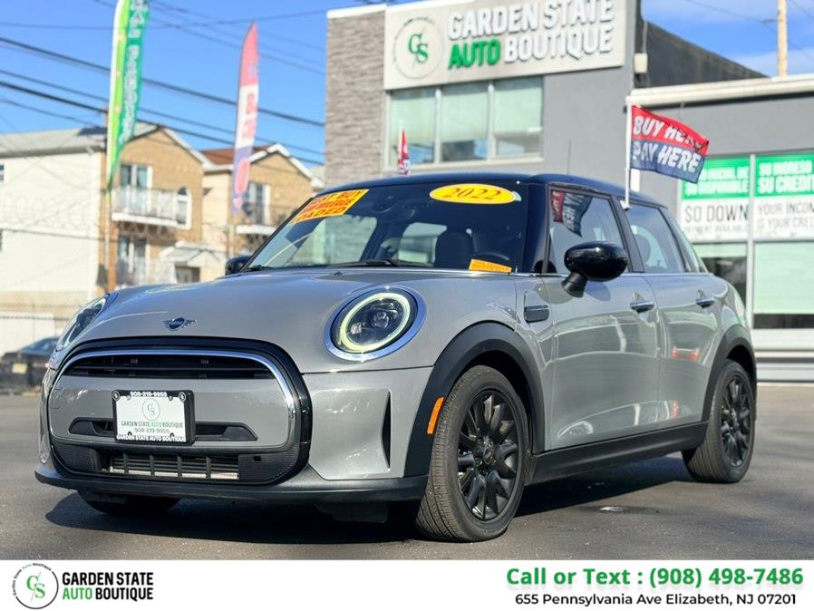 Used 2022 MINI Hardtop 4 Door in Elizabeth, New Jersey | Garden State Auto Boutique. Elizabeth, New Jersey