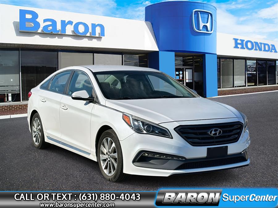 Used 2016 Hyundai Sonata in Patchogue, New York | Baron Supercenter. Patchogue, New York