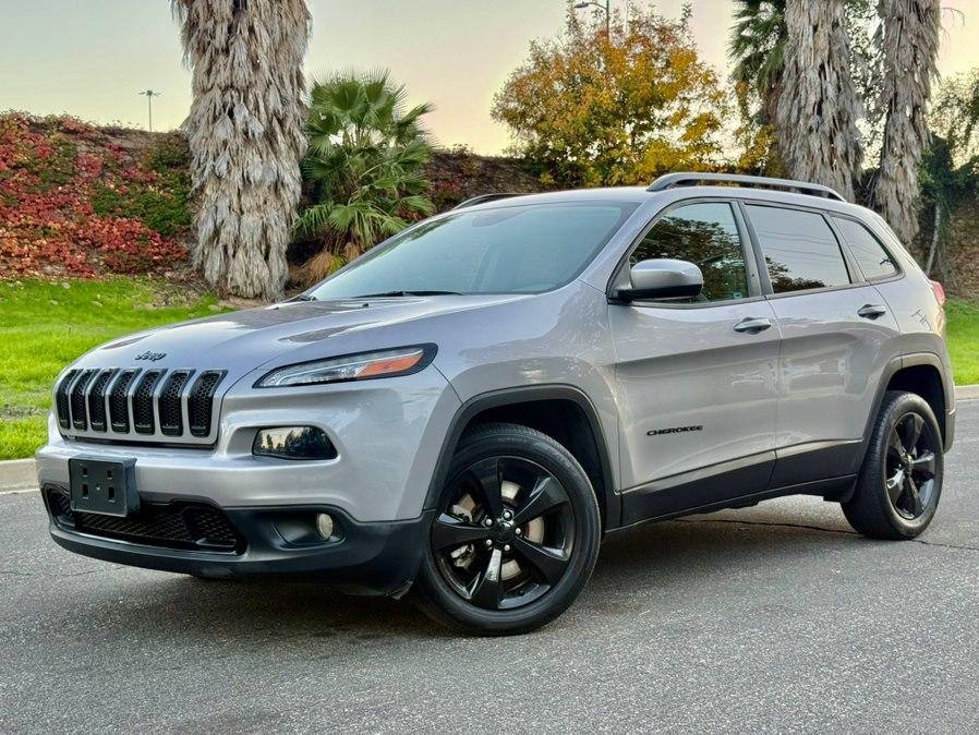 Used Jeep Cherokee Latitude FWD 2018 | Ivanna Auto. Tarzana, California