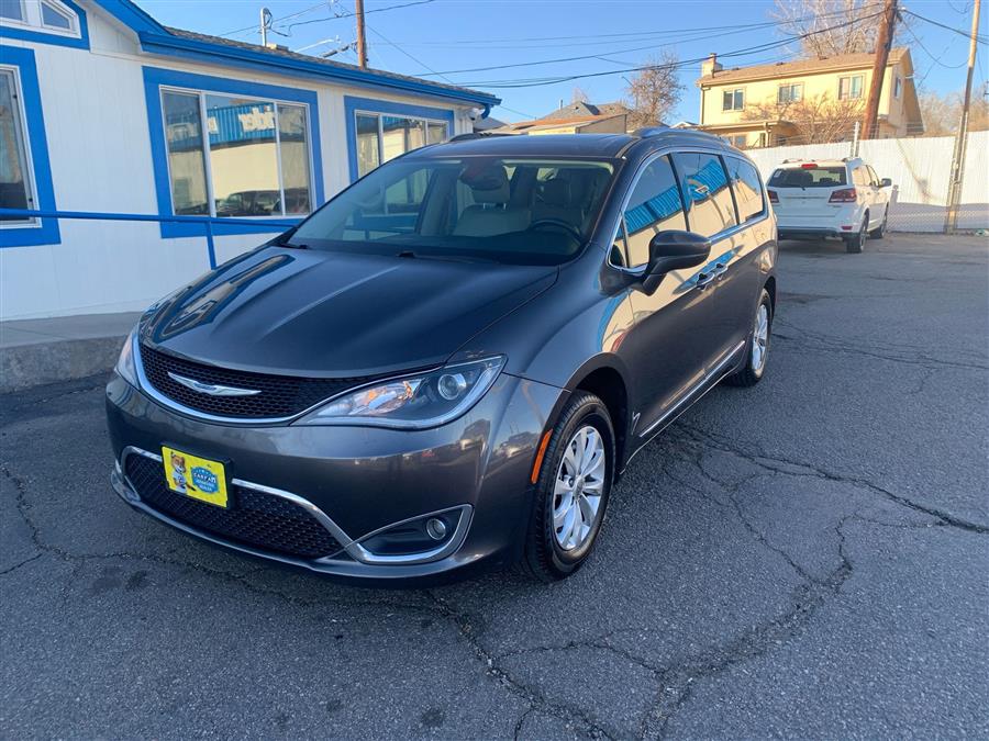 Used 2018 Chrysler Pacifica in Wolcott, New York | Auto Hunter CNY. Wolcott, New York