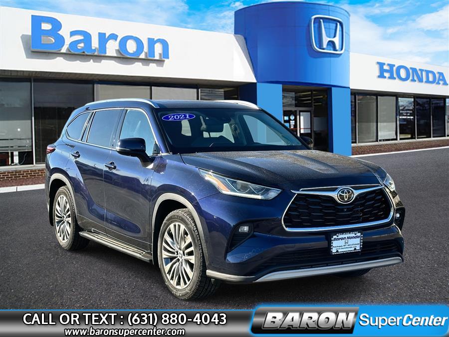 Used 2021 Toyota Highlander in Patchogue, New York | Baron Supercenter. Patchogue, New York