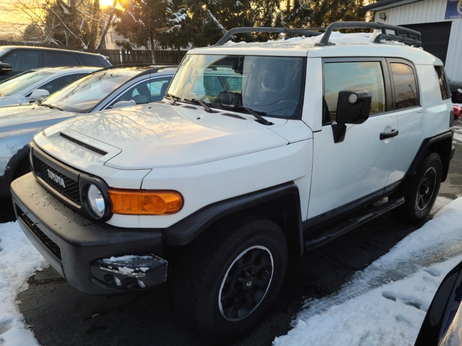 Used 2012 Toyota FJ Cruiser in Milford, Connecticut | Chip's Auto Sales Inc. Milford, Connecticut