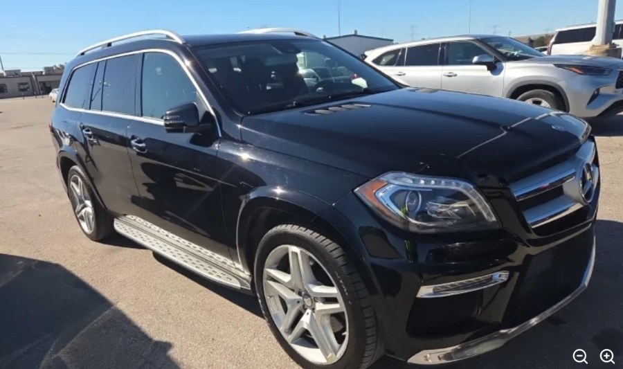 Used Mercedes-Benz GL-Class 4MATIC 4dr GL 550 2015 | REGAL AUTOHAUS Auto Service and Sales. Hicksville, New York