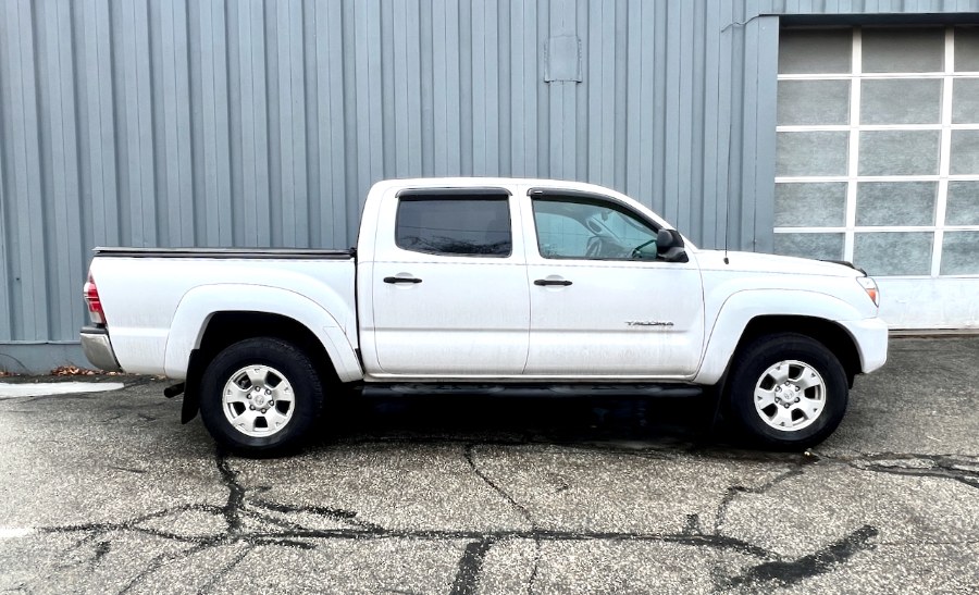 Used 2015 Toyota Tacoma in Manchester, New Hampshire | Second Street Auto Sales Inc. Manchester, New Hampshire
