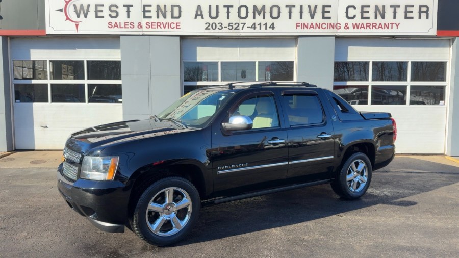 Used 2013 Chevrolet Avalanche in Waterbury, Connecticut | West End Automotive Center. Waterbury, Connecticut
