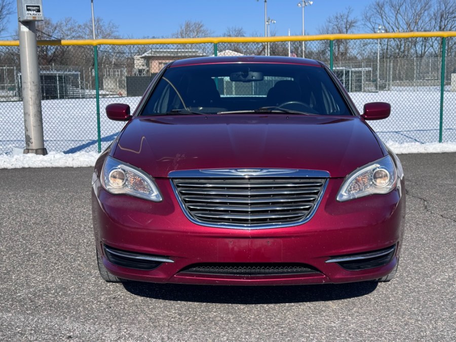 2014 Chrysler 200