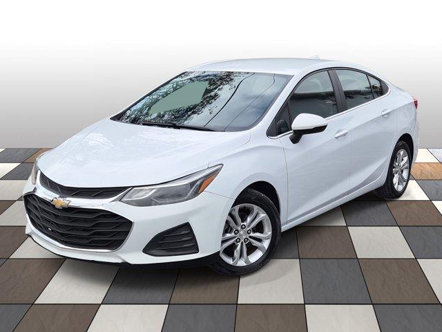Used 2019 Chevrolet Cruze in Fort Lauderdale, Florida | CarLux Fort Lauderdale. Fort Lauderdale, Florida