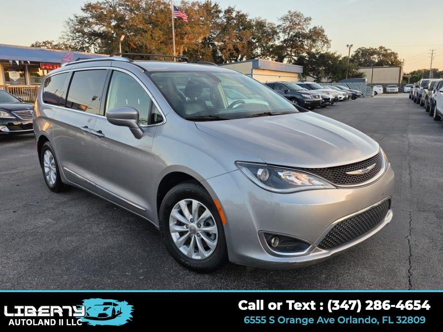 2019 Chrysler Pacifica Touring L