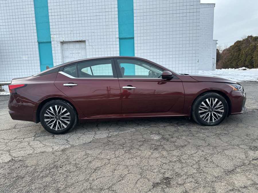 Used 2023 Nissan Altima in Milford, Connecticut | Dealertown Auto Wholesalers. Milford, Connecticut