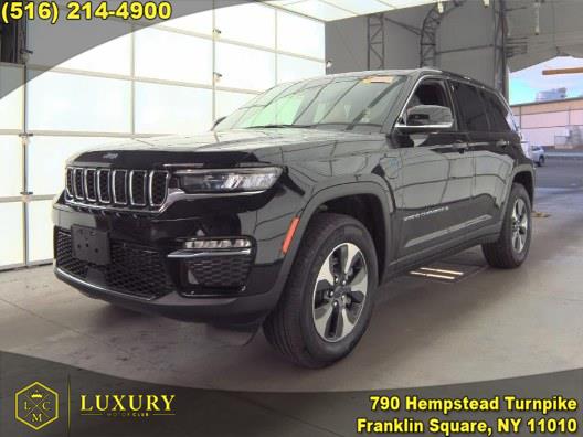 Used 2023 Jeep Grand Cherokee 4xe in Franklin Square, New York | Luxury Motor Club. Franklin Square, New York