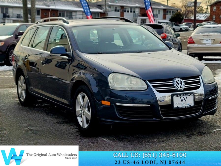 Used 2009 Volkswagen Jetta SportWagen in Lodi, New Jersey | AW Auto & Truck Wholesalers, Inc. Lodi, New Jersey