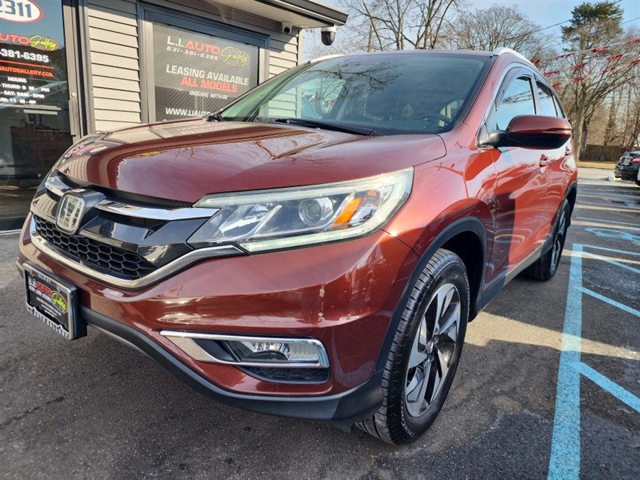 Used 2016 Honda CR-V in Islip, New York | L.I. Auto Gallery. Islip, New York