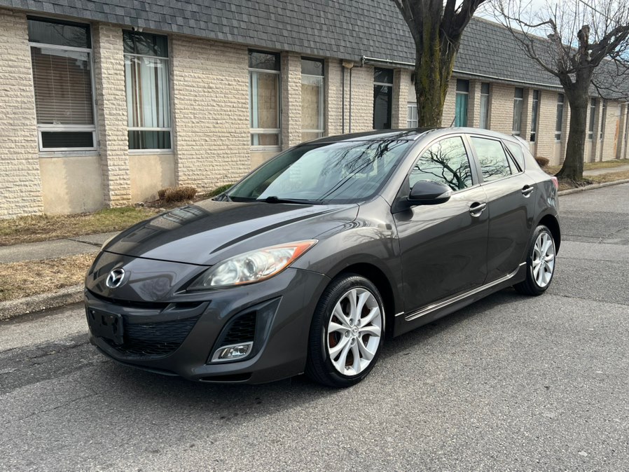Used 2010 Mazda Mazda3 in Lindenhurst, New York | Cargenic Automotive. Lindenhurst, New York