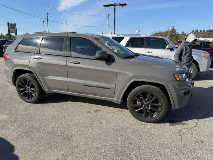 Used 2021 Jeep Grand Cherokee in Raynham, Massachusetts | J & A Auto Center. Raynham, Massachusetts