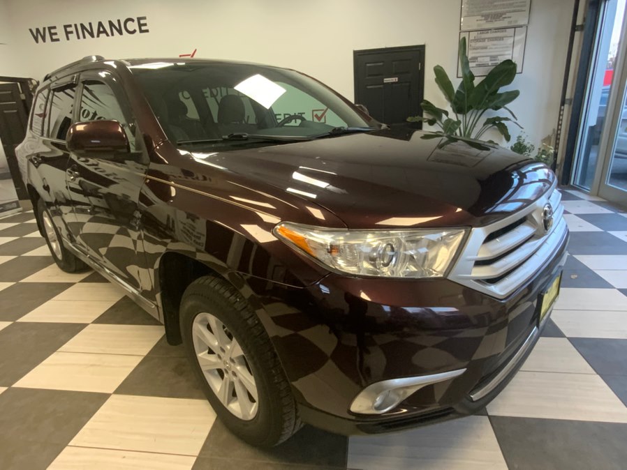 Used 2013 Toyota Highlander in Hartford, Connecticut | Franklin Motors Auto Sales LLC. Hartford, Connecticut