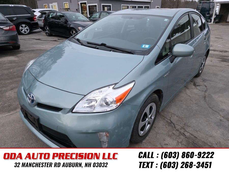 2014 Toyota Prius Three