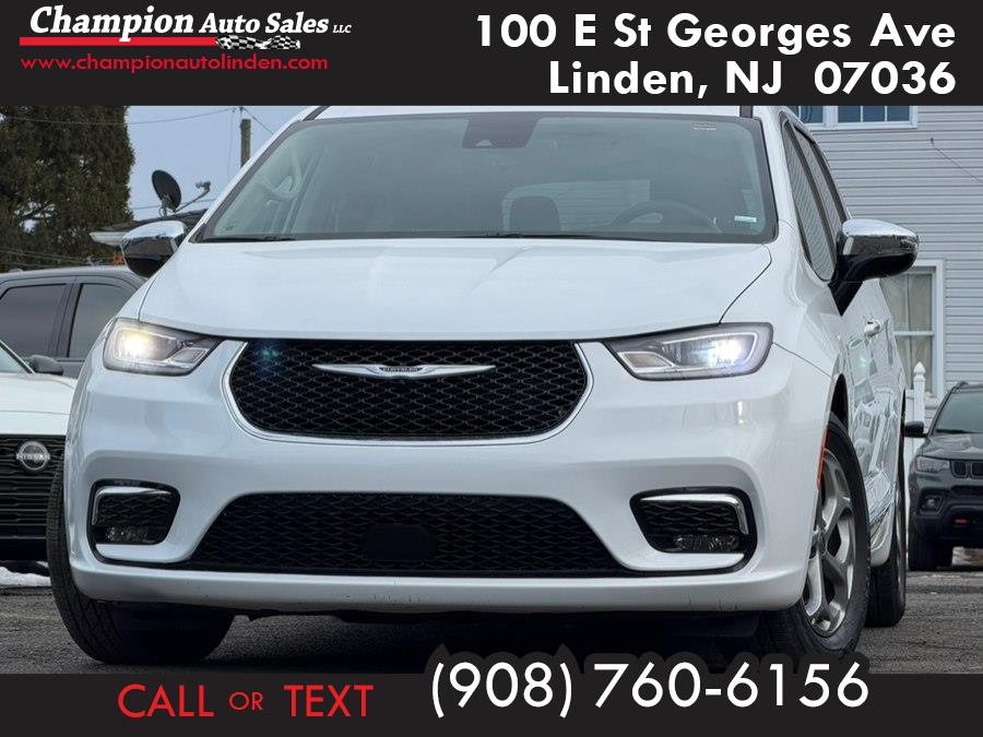 Used 2023 Chrysler Pacifica in Linden, New Jersey | Champion Used Auto Sales. Linden, New Jersey