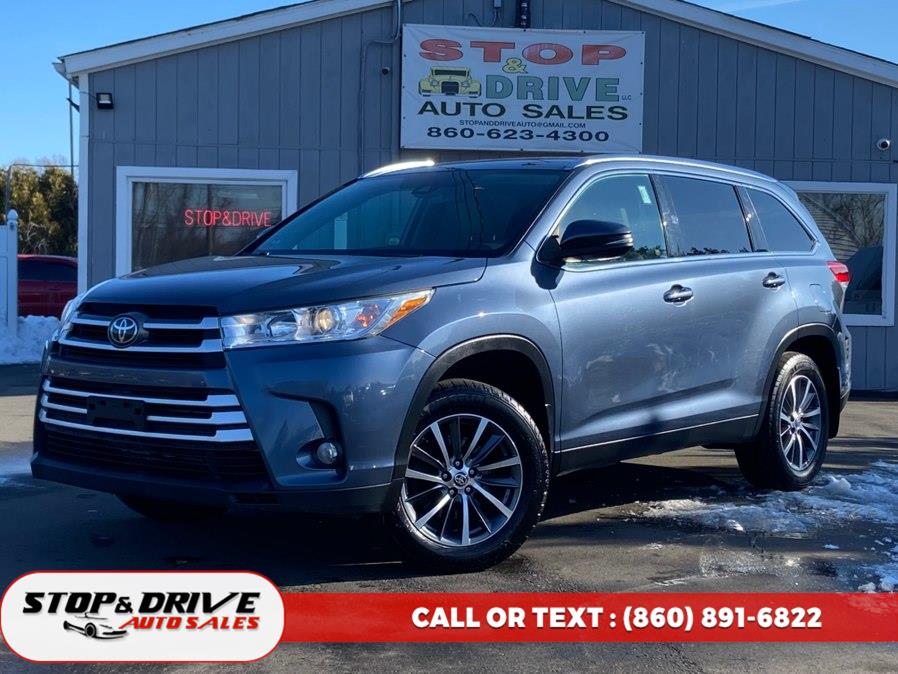 Used 2019 Toyota Highlander in East Windsor, Connecticut | Stop & Drive Auto Sales. East Windsor, Connecticut