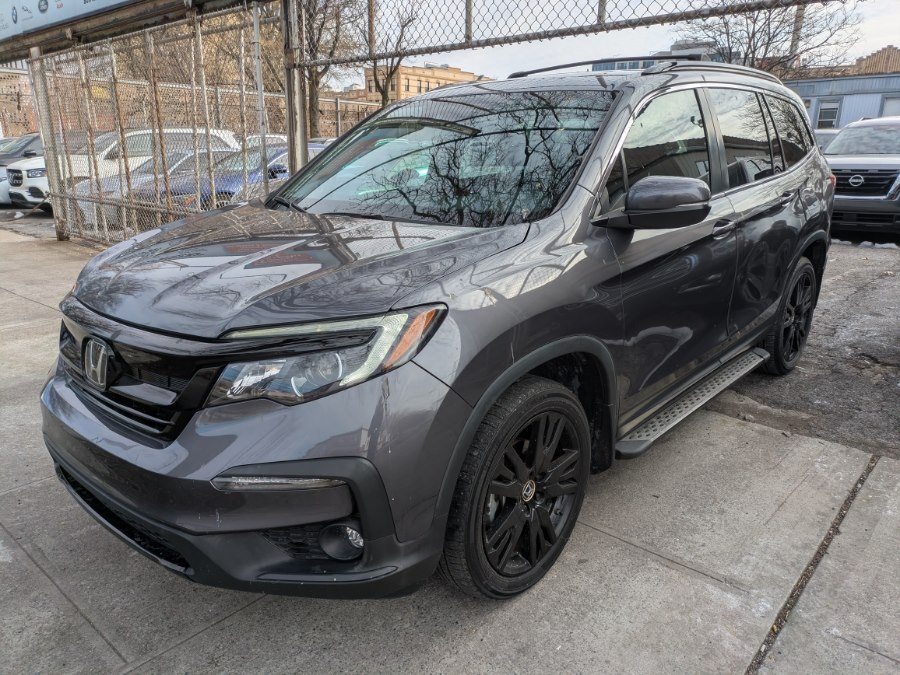 Used 2022 Honda Pilot in Long Island City, New York | Luxury Of Queens. Long Island City, New York