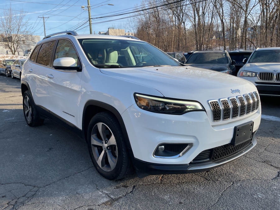 Used 2020 Jeep Cherokee in Waterbury, Connecticut | Jim Juliani Motors. Waterbury, Connecticut