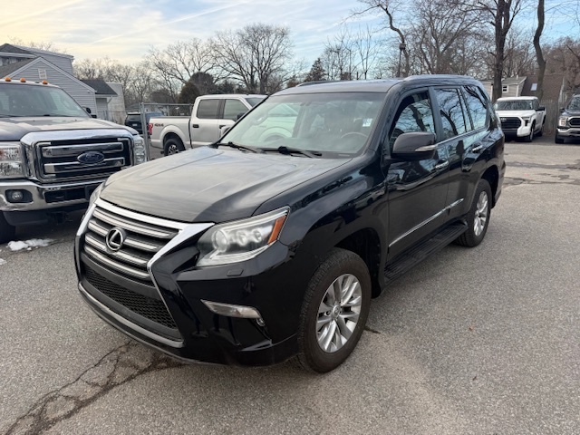 Used 2014 Lexus GX 460 in Huntington Station, New York | Huntington Auto Mall. Huntington Station, New York