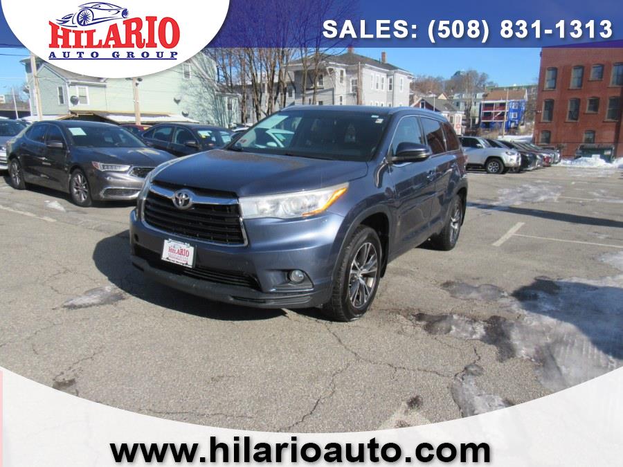 Used 2016 Toyota Highlander in Worcester, Massachusetts | Hilario's Auto Sales Inc.. Worcester, Massachusetts
