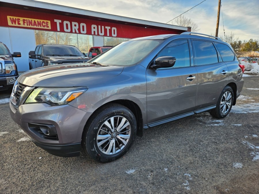 Used 2019 Nissan Pathfinder in East Windsor, Connecticut | Toro Auto. East Windsor, Connecticut