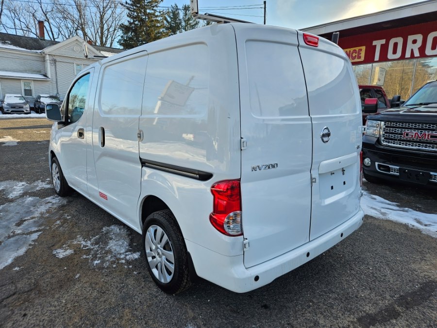 2021 Nissan NV200