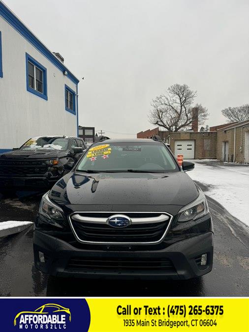 2022 Subaru Outback Premium's photo