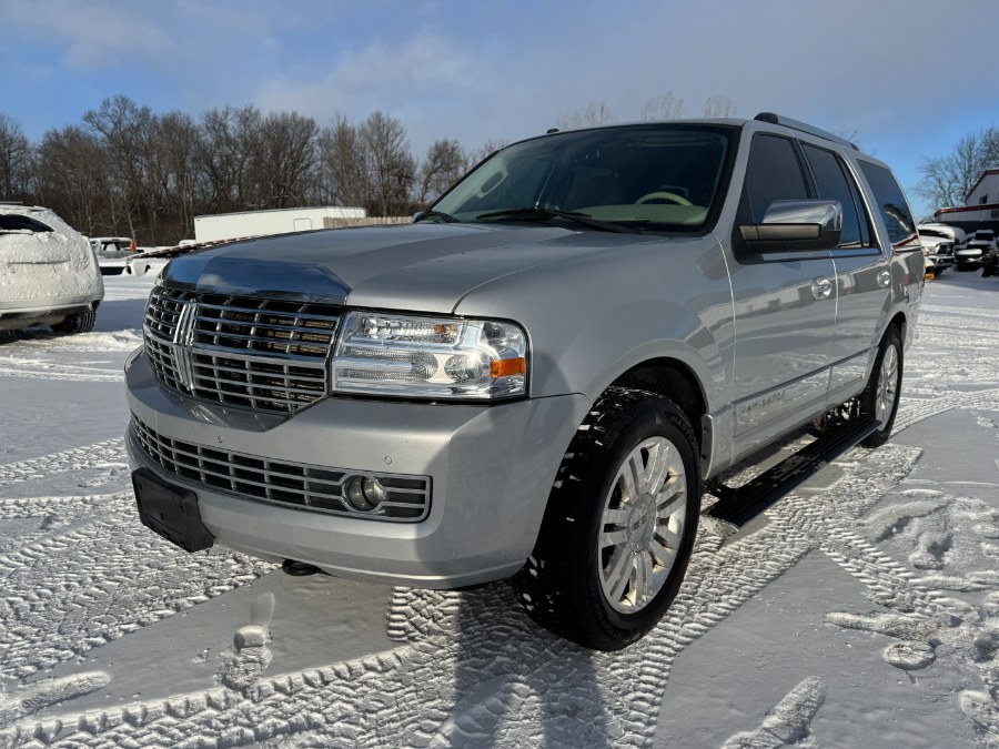 Used 2013 Lincoln Navigator in Ortonville, Michigan | Marsh Auto Sales LLC. Ortonville, Michigan