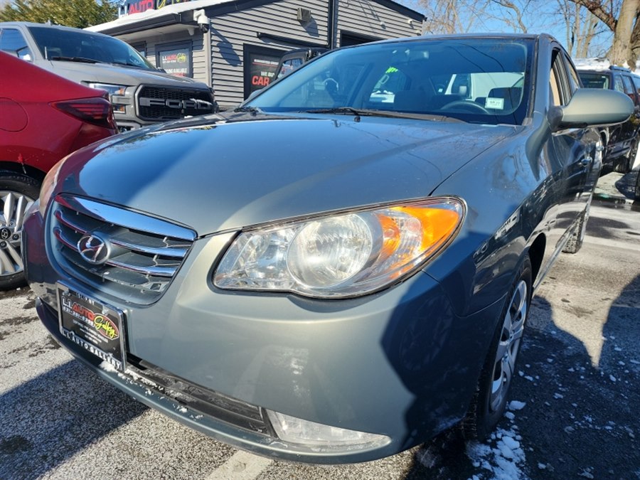 Used 2010 Hyundai Elantra in Islip, New York | L.I. Auto Gallery. Islip, New York