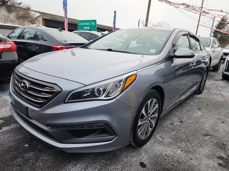 Used 2015 Hyundai Sonata in Islip, New York | L.I. Auto Gallery. Islip, New York