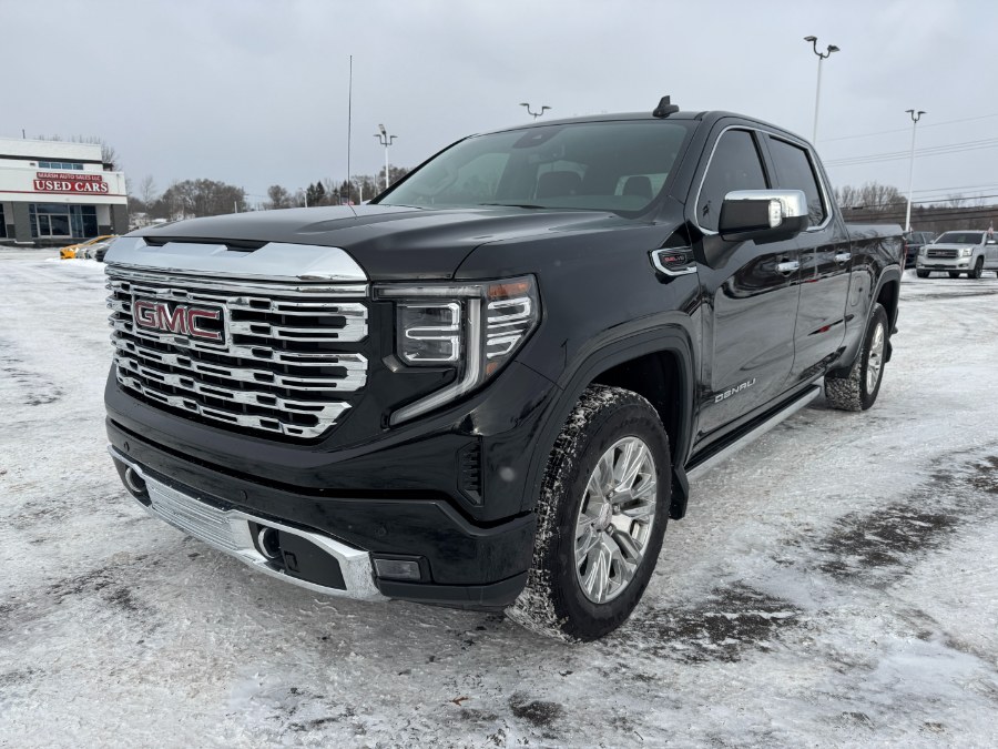 Used 2024 GMC Sierra 1500 in Ortonville, Michigan | Marsh Auto Sales LLC. Ortonville, Michigan