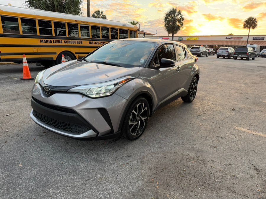 Used 2020 Toyota C-HR in Hialeah, Florida | The Palm Motors LLC. Hialeah, Florida