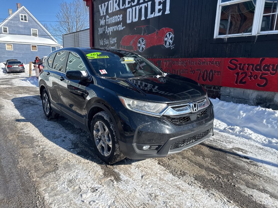 Used 2017 Honda CR-V in Worcester, Massachusetts | Worcester Auto Outlet LLC. Worcester, Massachusetts