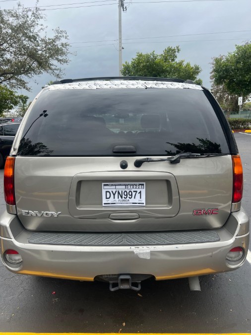 Used 2002 GMC Envoy in Brooklyn, New York | Select Auto Dealers Corp. Brooklyn, New York