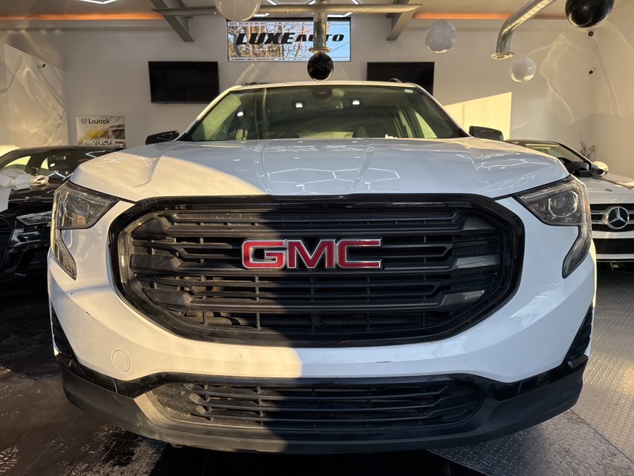Used 2020 GMC Terrain in Jersey City, New Jersey | Luxe Auto Galleria. Jersey City, New Jersey