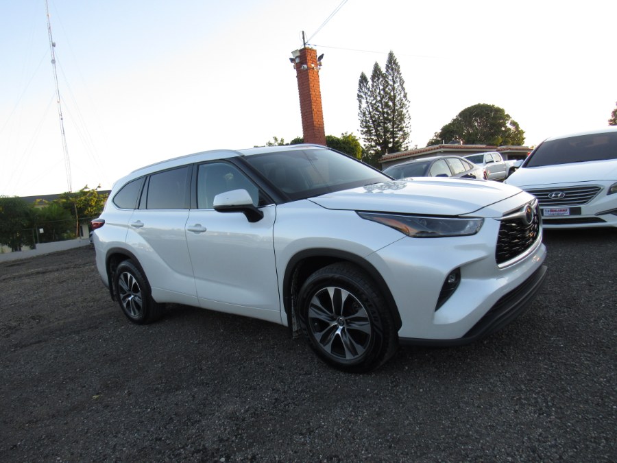 Used 2022 Toyota Highlander in San Francisco de Macoris Rd, Dominican Republic | Hilario Auto Import. San Francisco de Macoris Rd, Dominican Republic