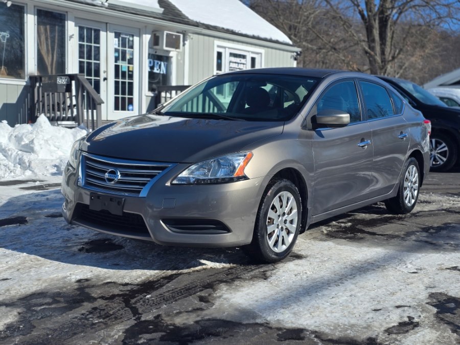 Used 2015 Nissan Sentra in Canton, Connecticut | Live Motors Sales and Service INC. Canton, Connecticut