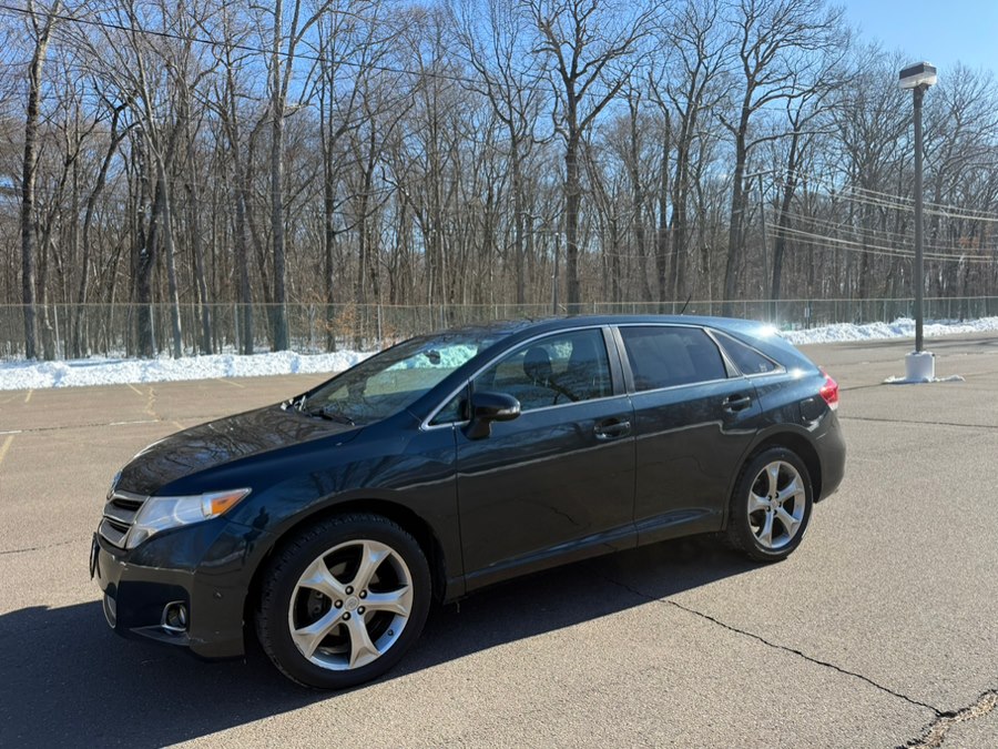 Used 2014 Toyota Venza in Hartford, Connecticut | HPG Auto Sales LLC. Hartford, Connecticut